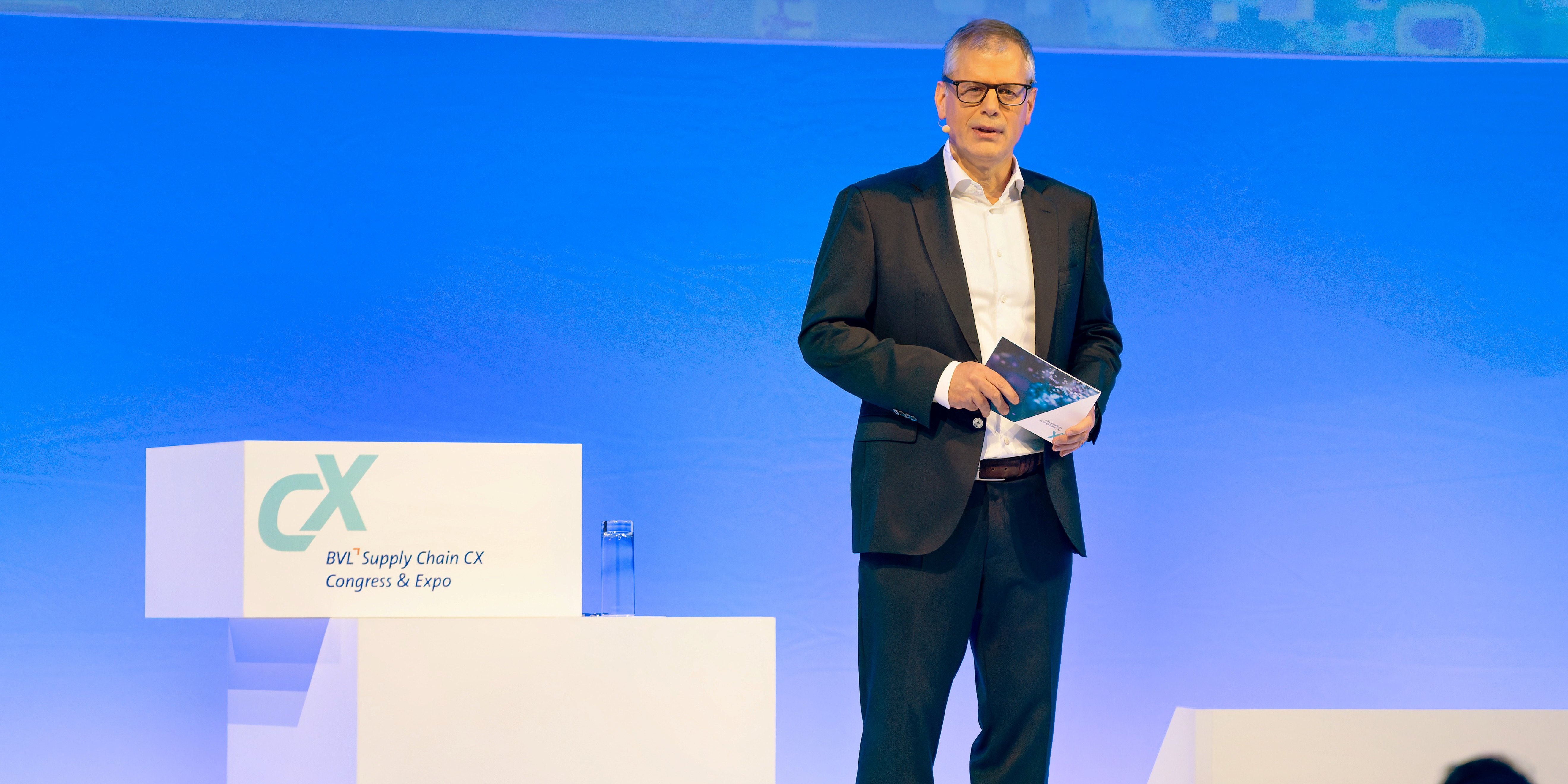 Logistik zwischen Stagnation und Aufbruch