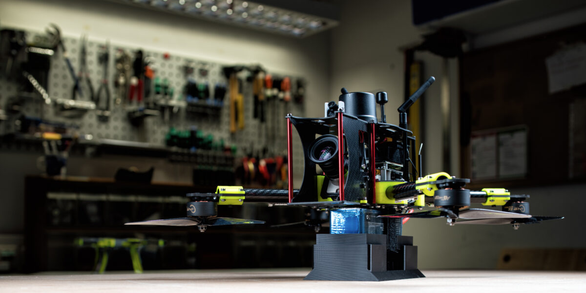 Modell einer Abfangdrohne