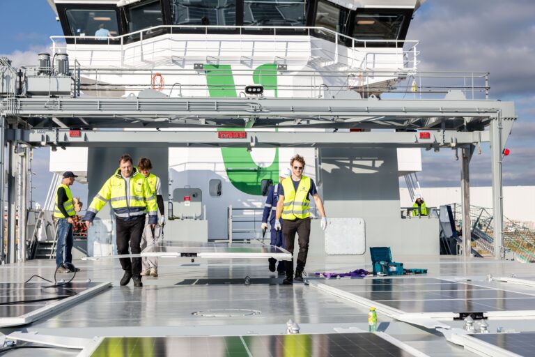 Montage der Solarmodule