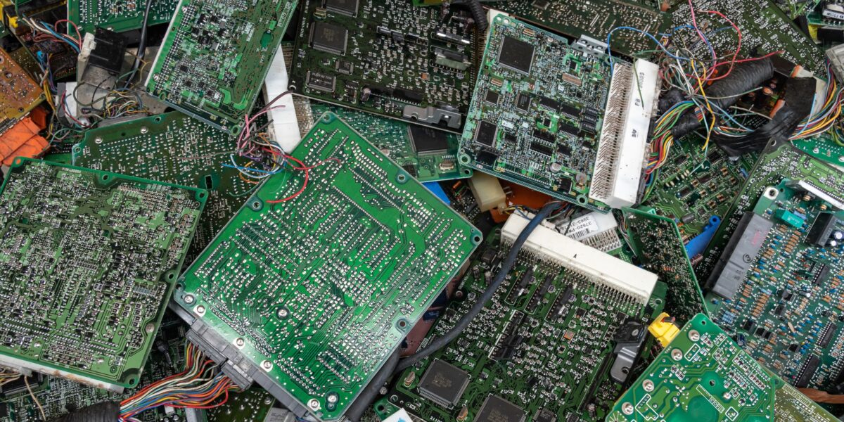 In Europas Elektroschrott stecken wertvolle Rohstoffe – doch nur ein Bruchteil wird tatsächlich recycelt.