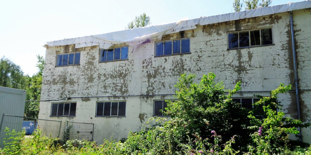 Die solide Ortbeton-Grundsubstanz wurde für die neuen Schulräume komplett entkernt. Foto: Hermann Tiarks/Haga