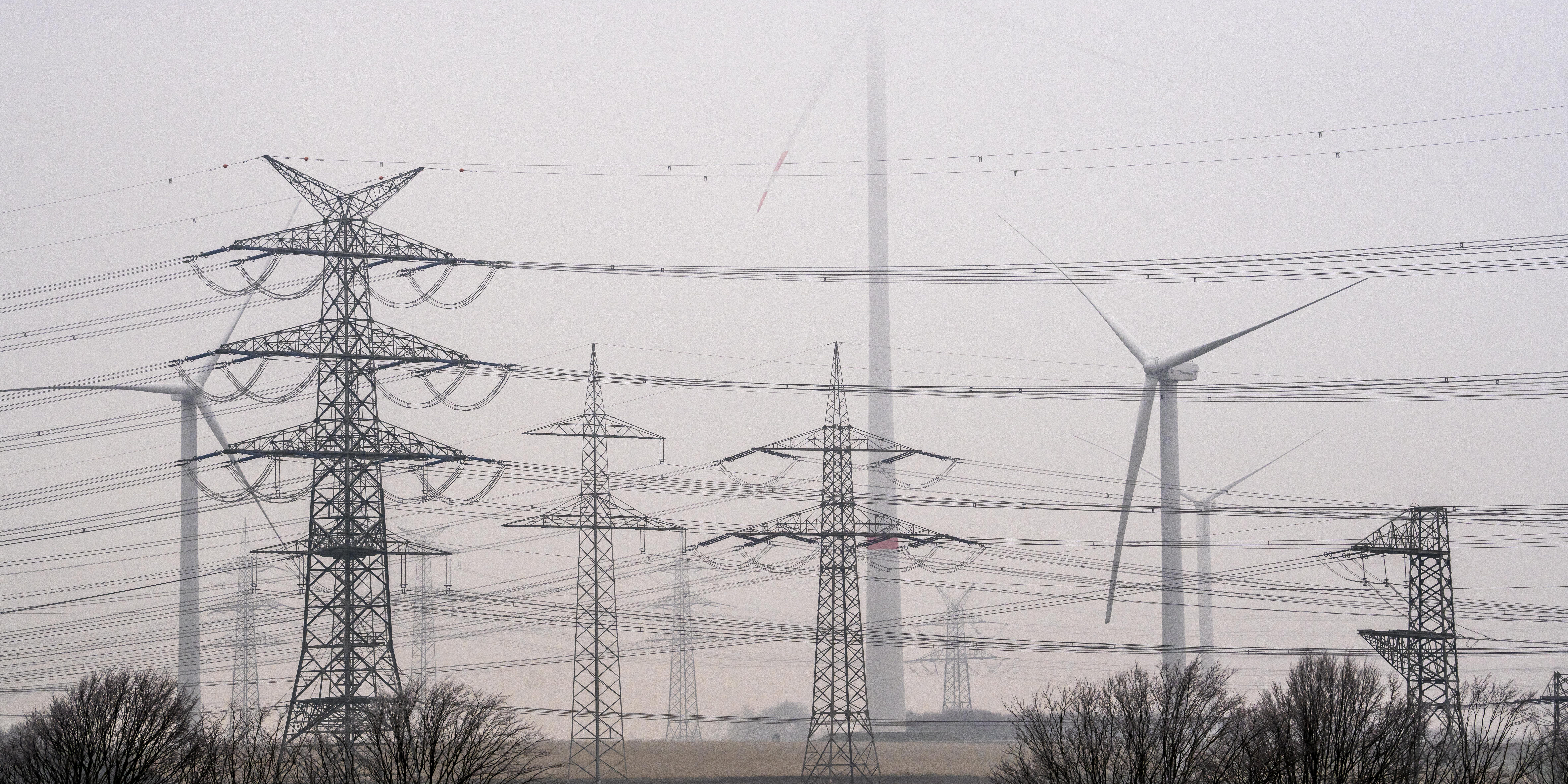 Dunkelflaute in Deutschland: Das passiert ohne Wind und Sonne
