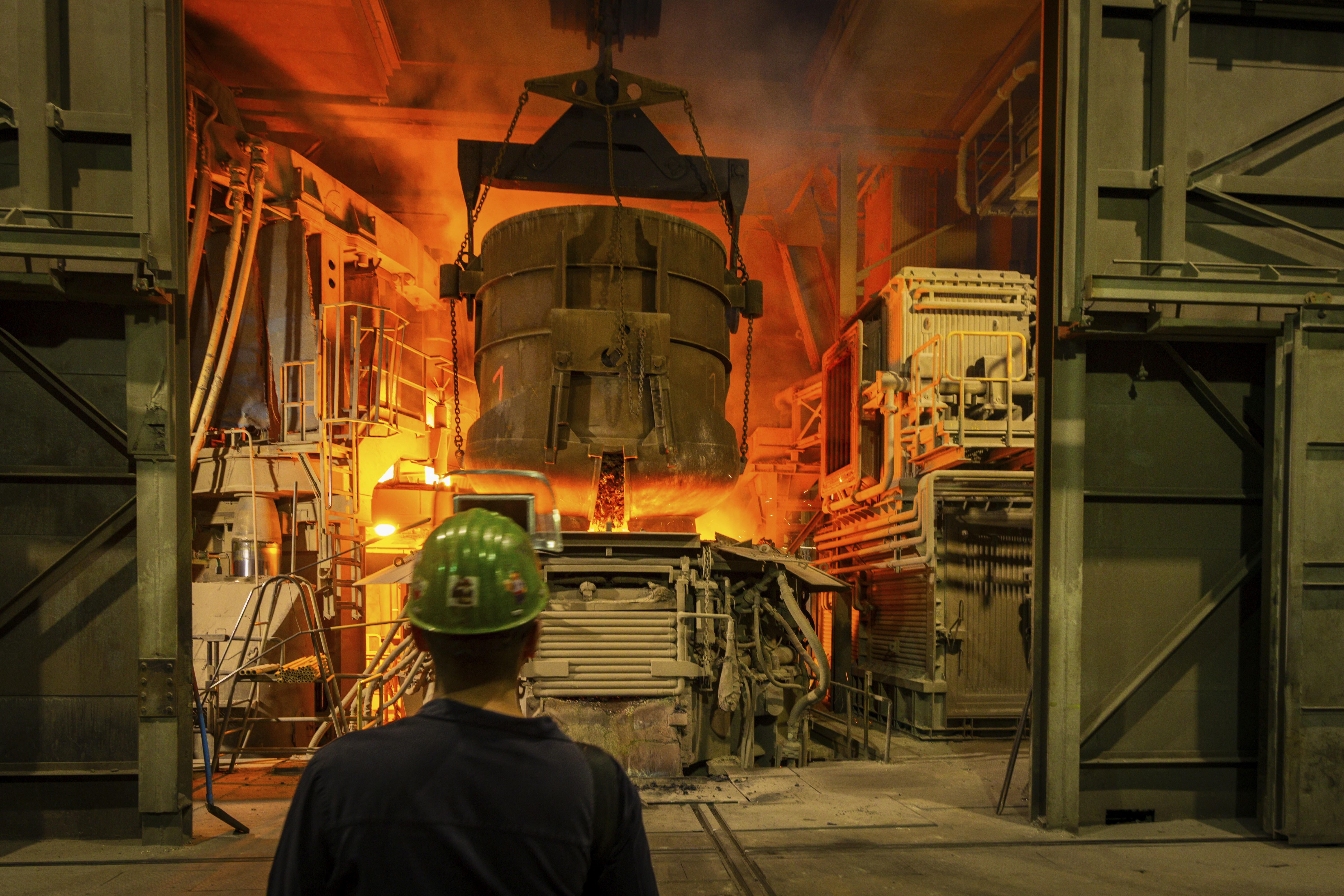 Industriestrompreis Deutschland 2025: Mit dem Bummelzug in die richtige Richtung