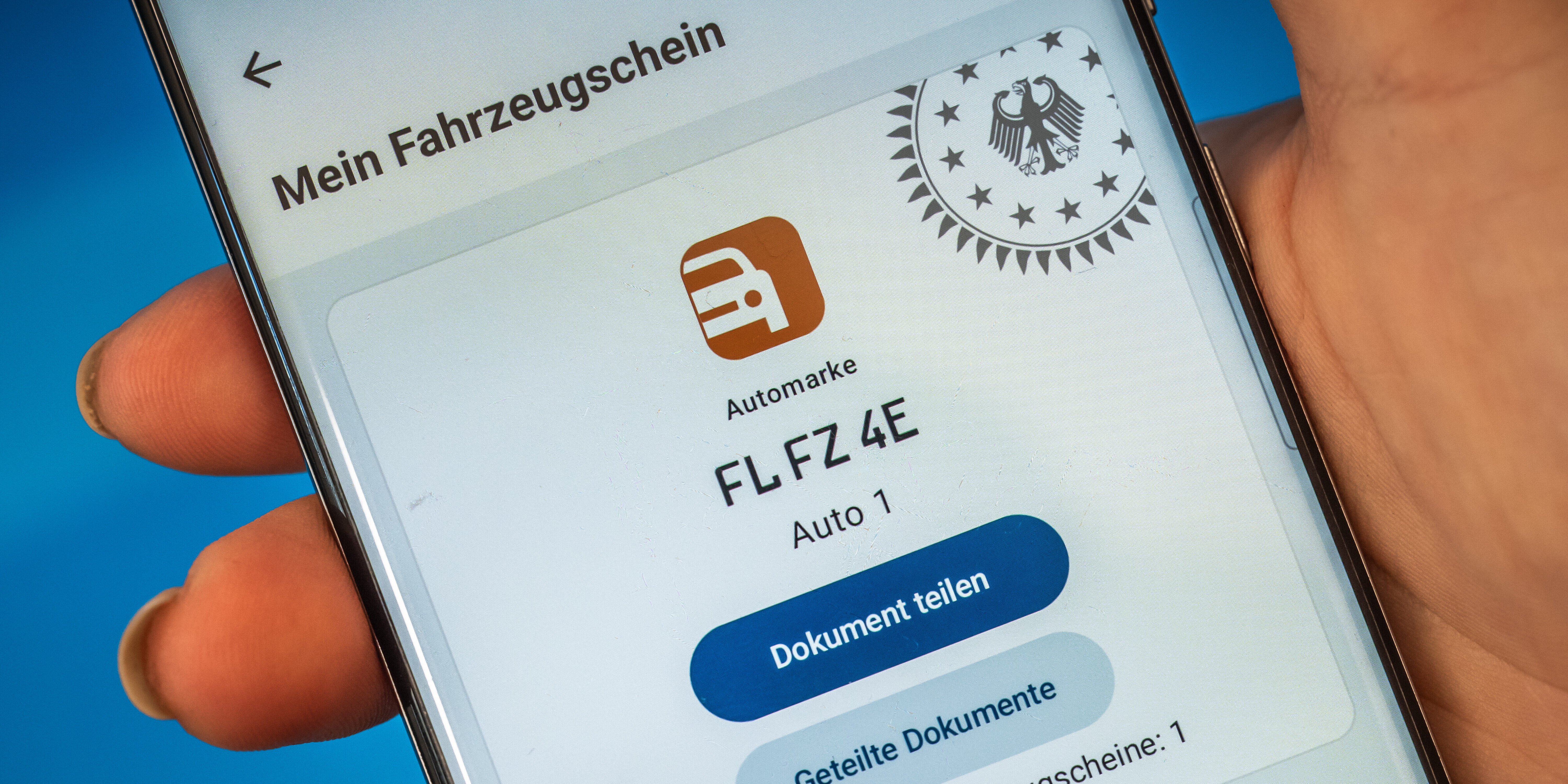 Fahrzeugschein App: Was Autofahrer jetzt wissen müssen