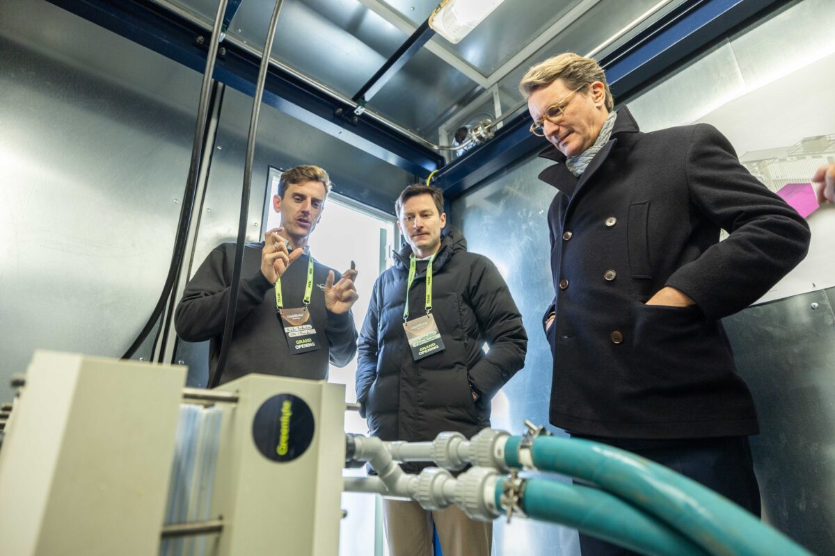 Zur Eröffnung am 20. November kam auch NRW-Ministerpräsident Hendrik Wüst. Foto: Foto: picture alliance/dpa/Revierfoto