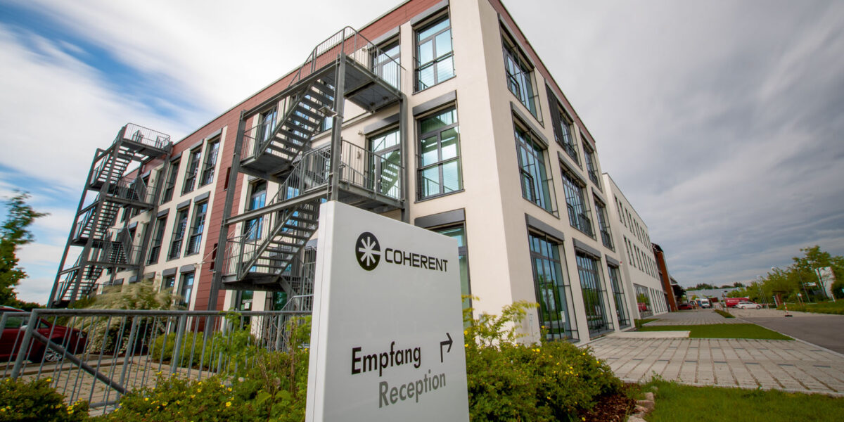 Deutscher Firmensitz von Coherent in Gilching: Das Unternehmen nutzt Photonen, um Innovationen voranzutreiben. Foto: Coherent/Bystronic