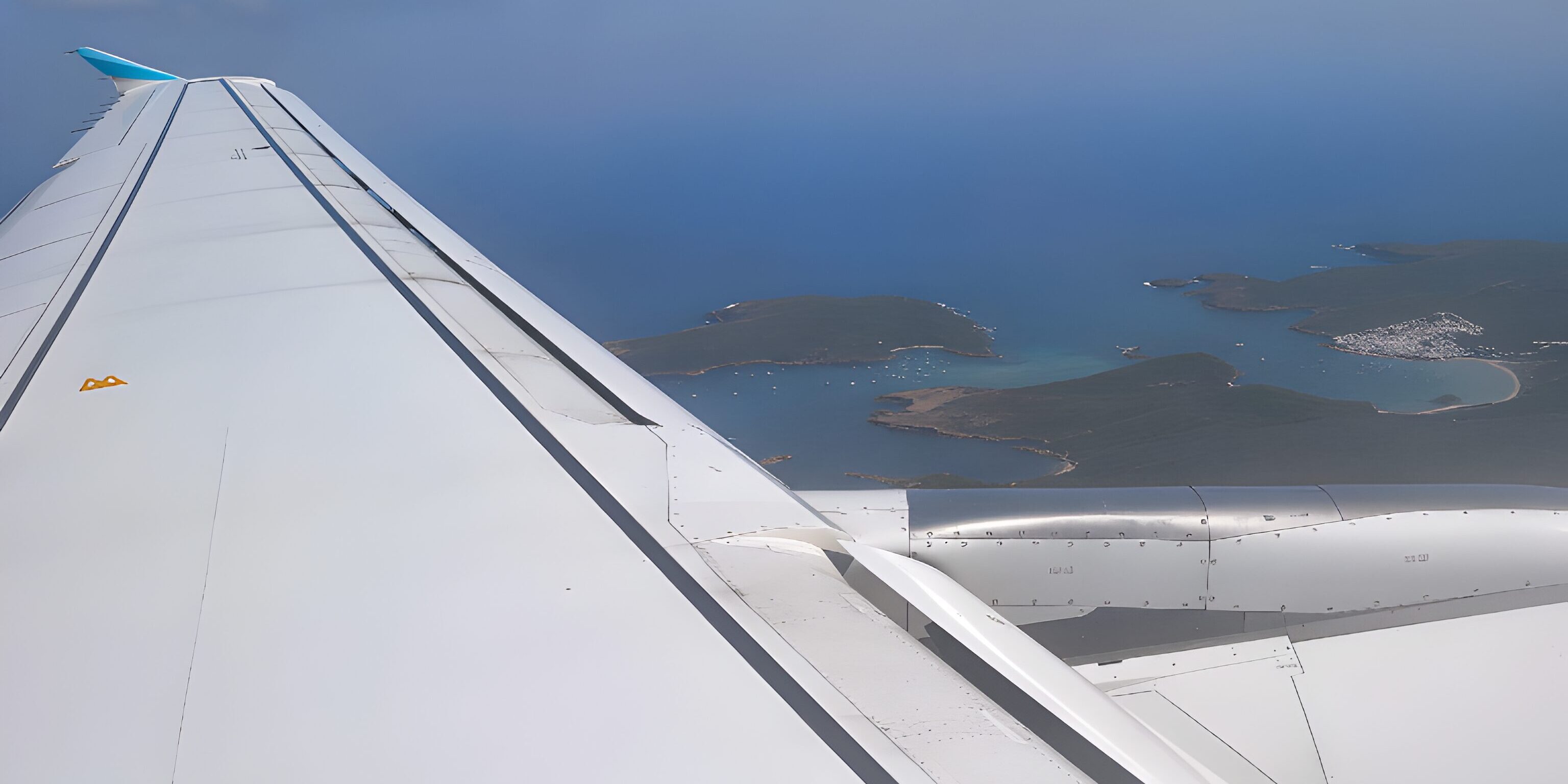 Eisfrei durch Zittern: So clever enteisen sich Flugzeuge selbst