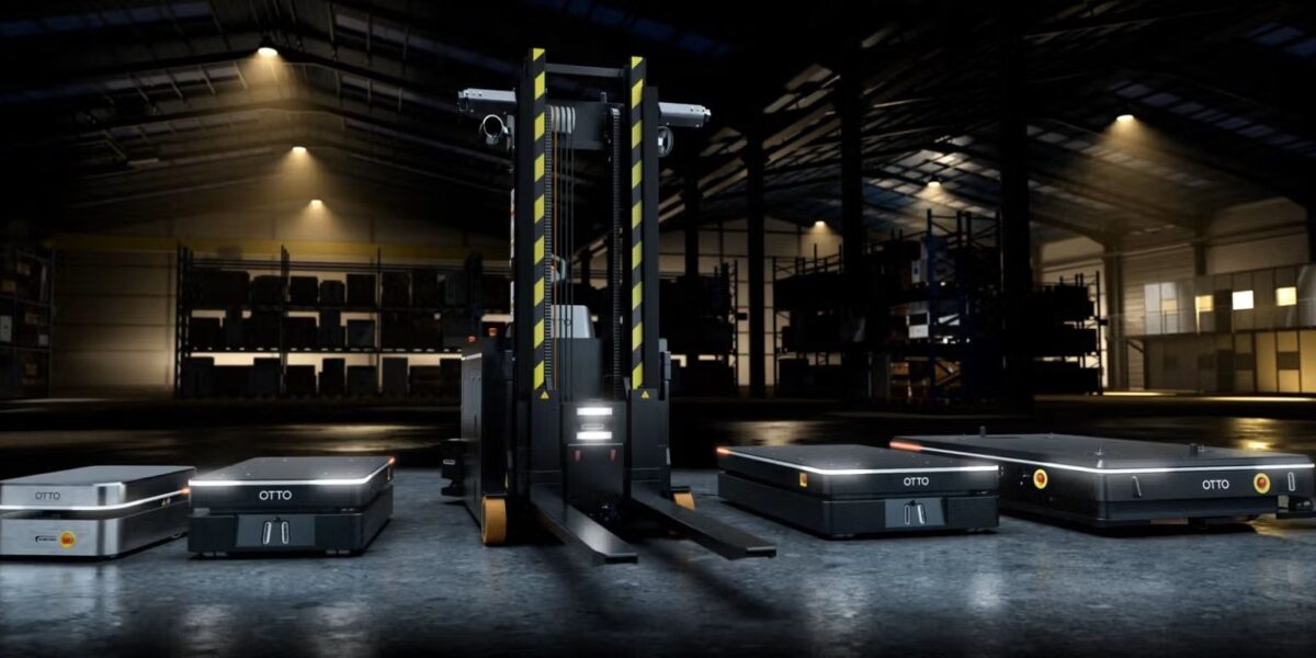 OTTO-Roboter sind für die Automatisierung der Materialhandhabung konzipiert. Sie transportieren Teile, Paletten und Vorräte ohne menschliches Zutun durch Fabrikhallen. Technisch setzen sich die Systeme aus der Fahrzeug-Hardware und einer Software - zugeschnitten für den autonomen Betrieb, die Fabrikintegration, die Flottenkontrolle und die Fernanalyse - zusammen. Foto: Rockwell