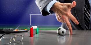 Mut zum Wechsel lohnt sich: Quereinsteiger sind 2025 gefragter denn je, zeigt der neue XING-Report