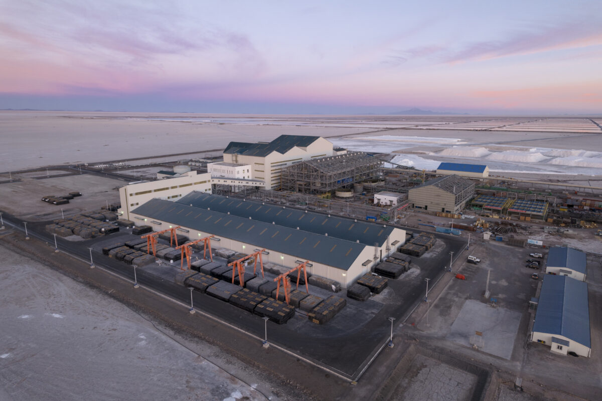 In Ländern wie Chile geht der Lithiumabbau mit einem hohen Ressourcenverbrauch einher. Foto: picture alliance/dpa | Marcelo Perez del Carpio