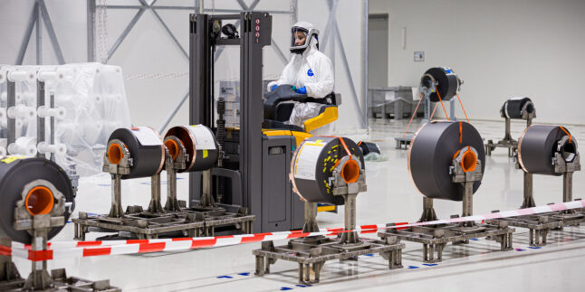 Blick in den Reinraum der VW-Batteriefabrik