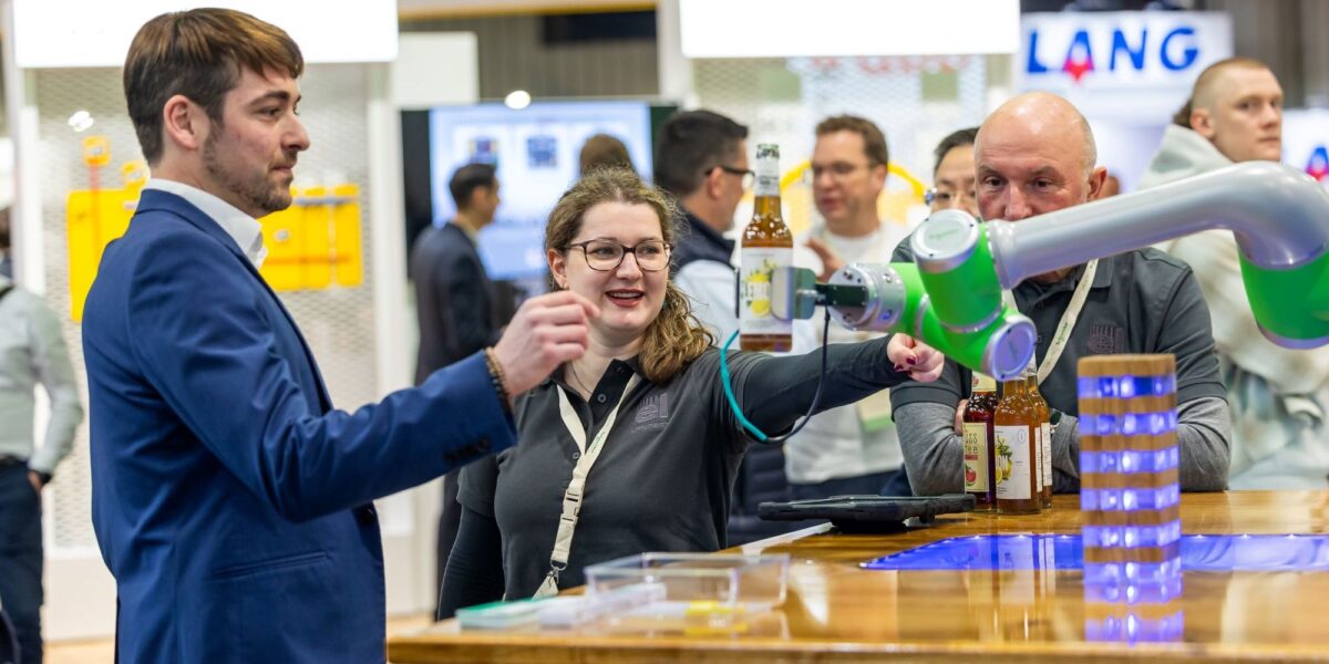 Auf der SPS 2025 zeigten 1.175 Aussteller in 15 Messehallen ihre Lösungen. Im kommenden Jahr soll die Messe vom 24. bis zum 26.11.2026 stattfinden. Foto: Mesago Messe Frankfurt GmbH / Arturo Rivas
