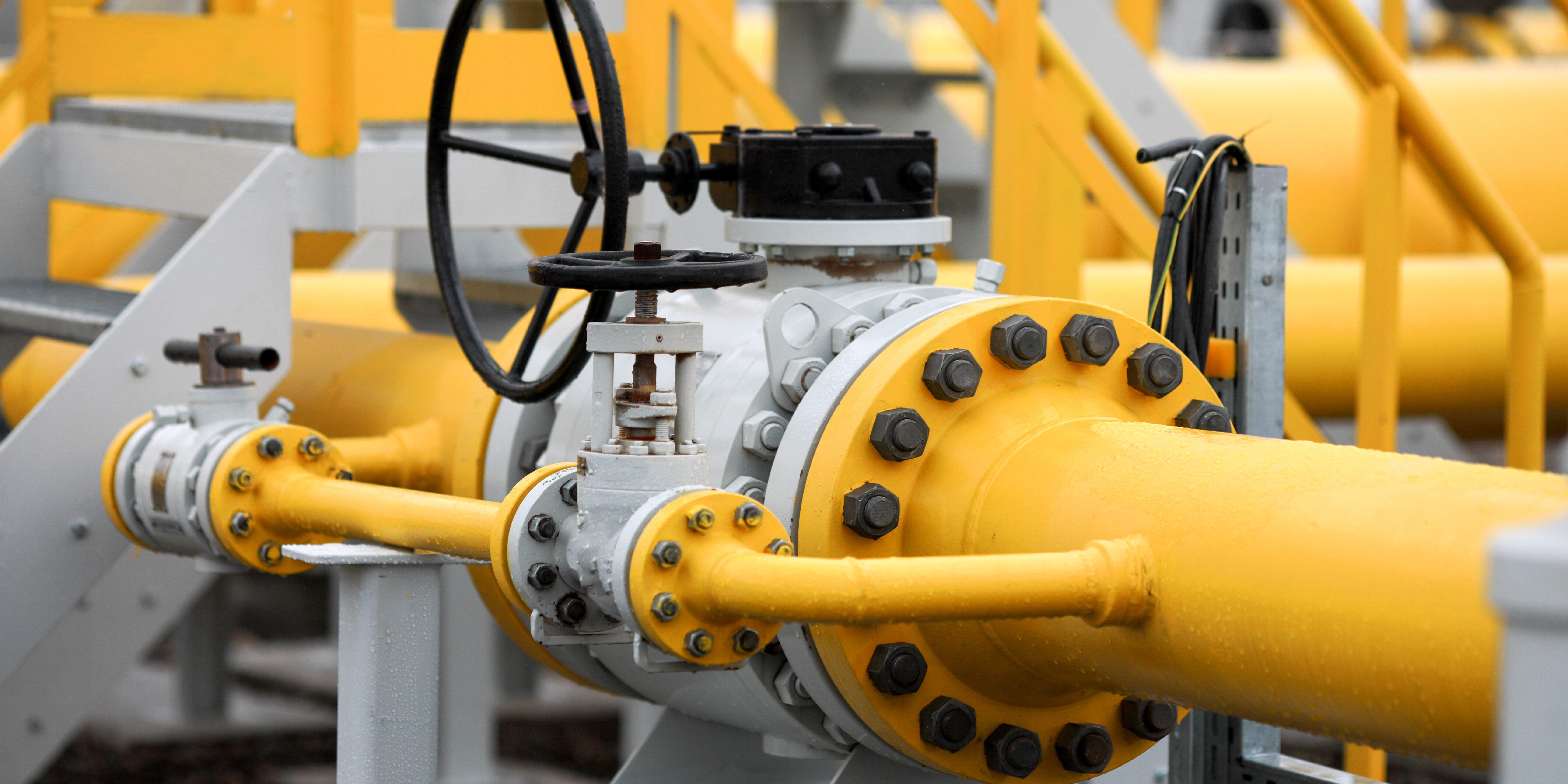 Wegen Energiekosten & Co.: Produktionsverlagerung und Arbeitsplatzabbau in Deutschland gehen weiter