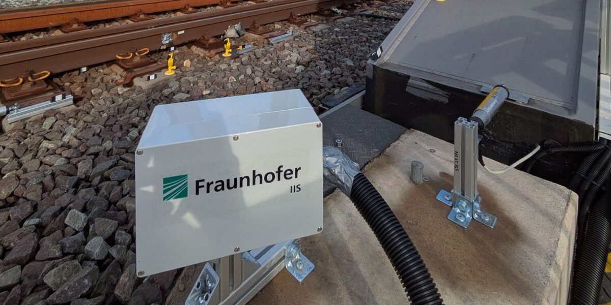 Durch Anpassungen kann die Radarsensorik autonomer Fahrzeuge für infrastrukturelle Monitoring genutzt werden. Foto: Fraunhofer IIS