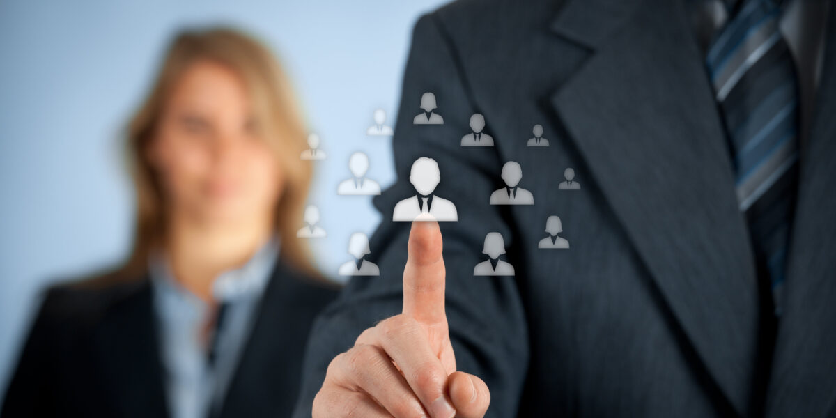 Karriere, Frau im Hintergrund, Hand