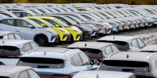 1,8 Millionen E-Autos fahren bereits, die E-Auto-Förderung 2026 soll bis zu 800.000 neue bringen.