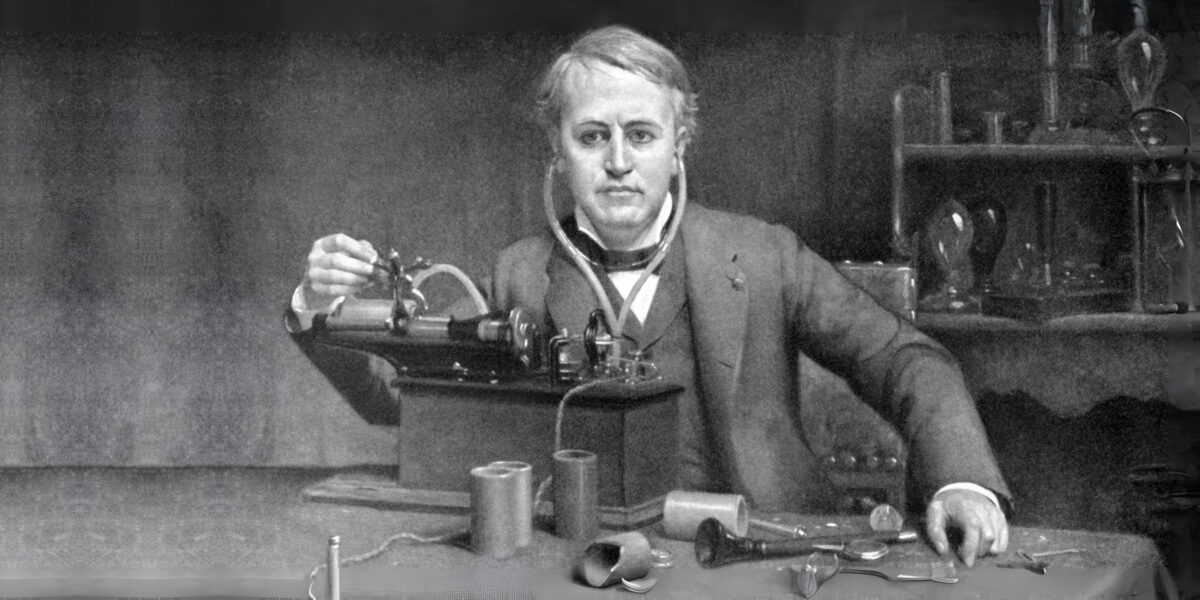 Thomas Edison bei Experimenten mit frühen Glühbirnen