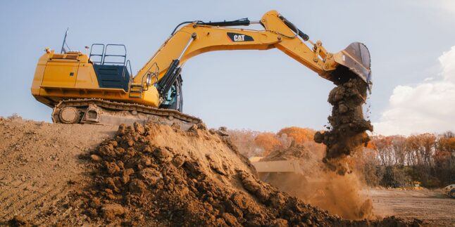 Autonomer Bagger von Caterpillar