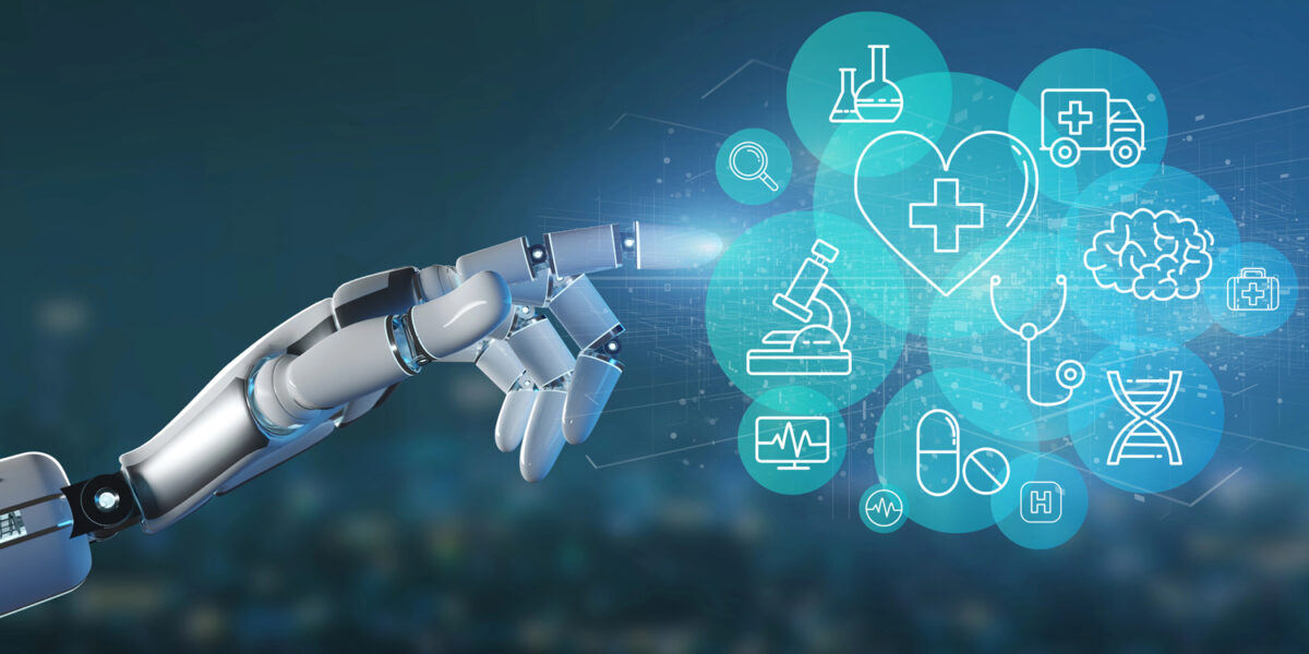 Eine Roboterhand zeigt auf eine Wolke medizinischer Symbole.