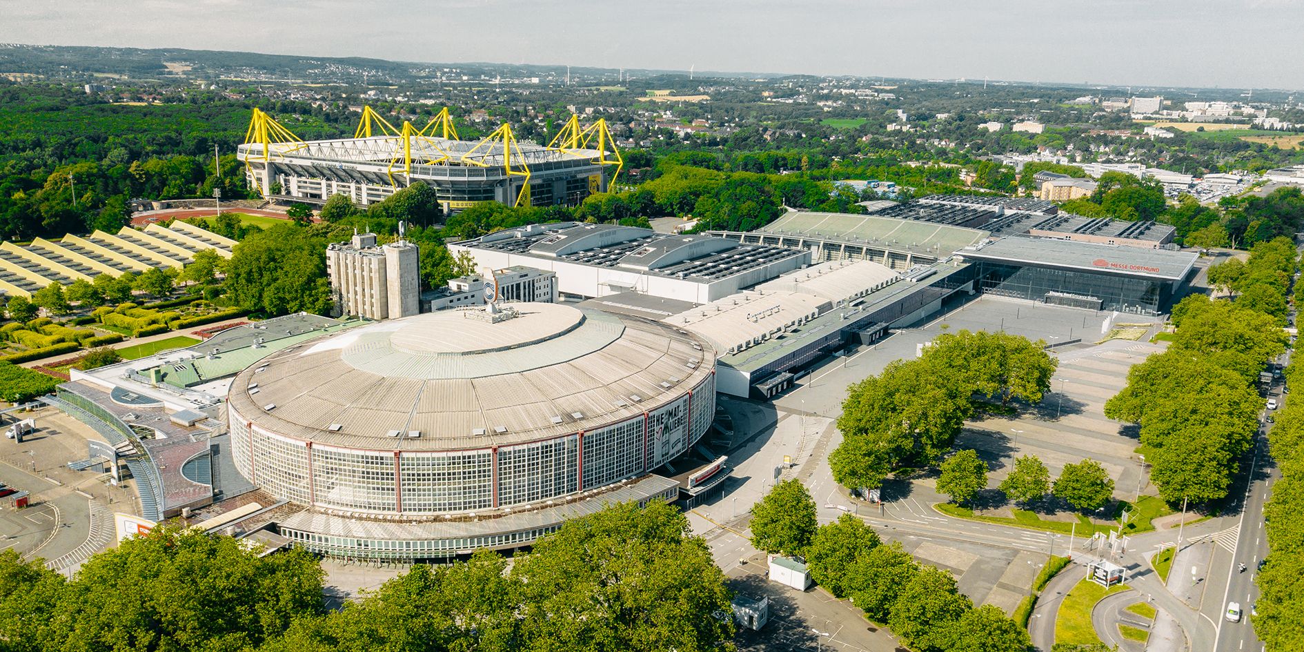 Westfalenhalle Dortmund aus der Vogelperspektive: Der Deutsche Materialfluss-Kongress geht 2026 im Rahmen des Test Camp Intralogistics hier
über die Bühne. Foto: Westfalenhallen Unternehmensgruppe