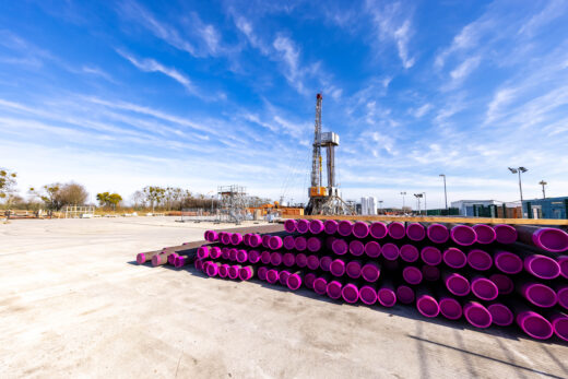 Baustelle des Energiekonzern EWE für eine Bohrung für einen Wasserstoffspeicher in 1000 m Tiefe.