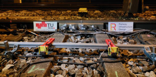 Die Haltbarkeit der Isolierstöße wurde ausgiebig getestet