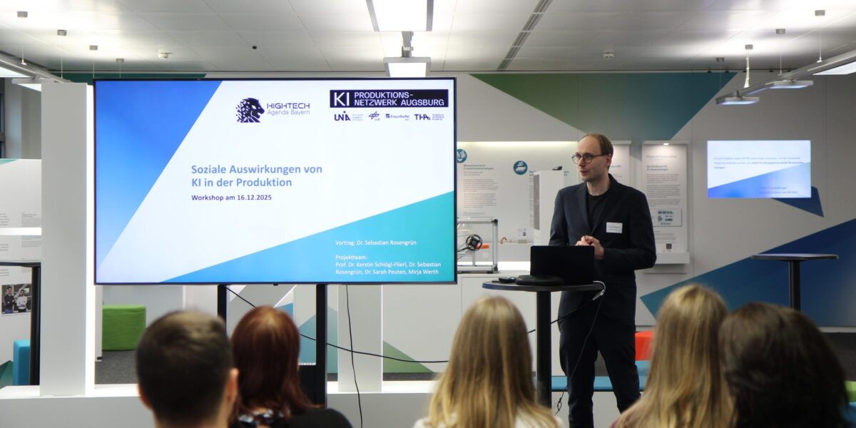 Dr. Sebastian Rosengrün präsentiert seine Ergebnisse den beteiligten Unternehmen