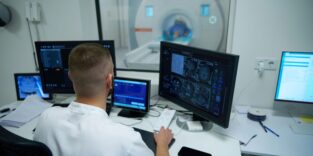 Parkinson oder Tauopathie? Moderne MRT liefert objektive Biomarker für PSP und CBD.