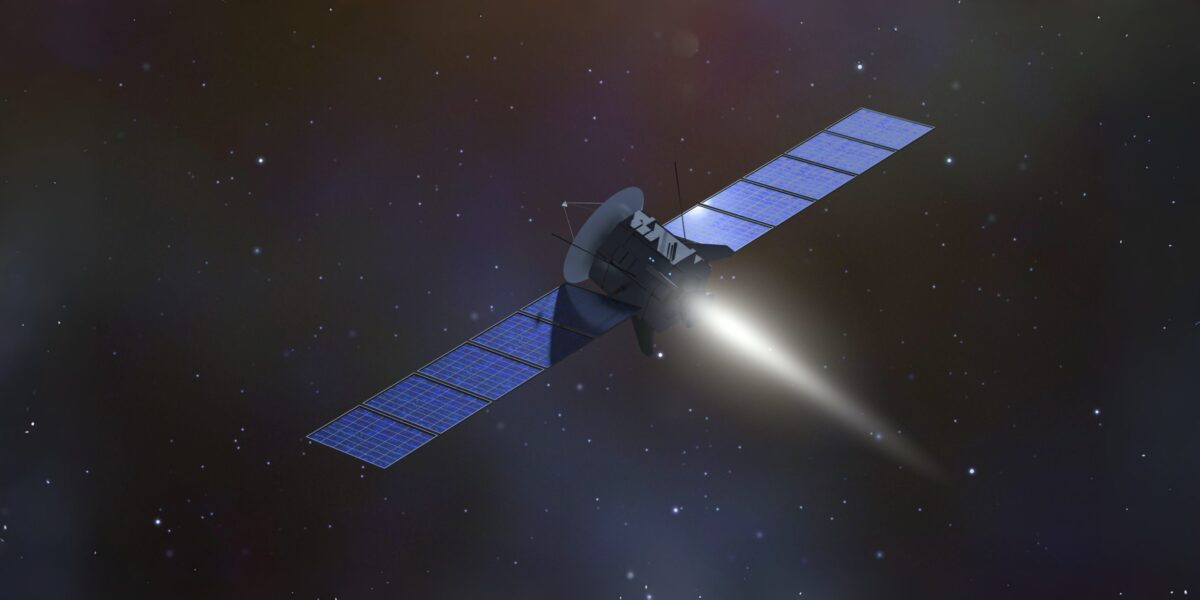 Raumsonde fliegt durch das All