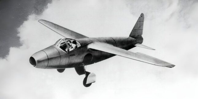 Die Heinkel He 178 beim Erstflug am 27. August 1939 in Rostock-Marienehe