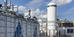 Alkalische Elektrolyseure von Sunfire