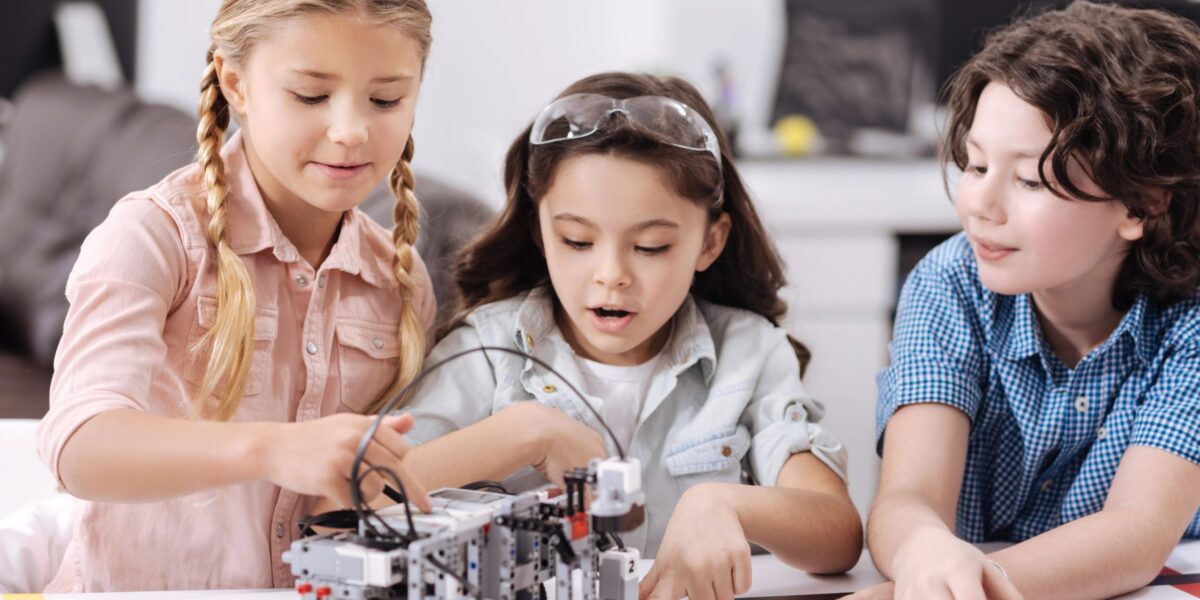 Talente gesucht: Was Ingenieure von morgen können müssen. Foto: Dmyrto_Z/Smarterpix