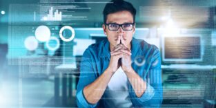 Ein Mann arbeitet mit KI