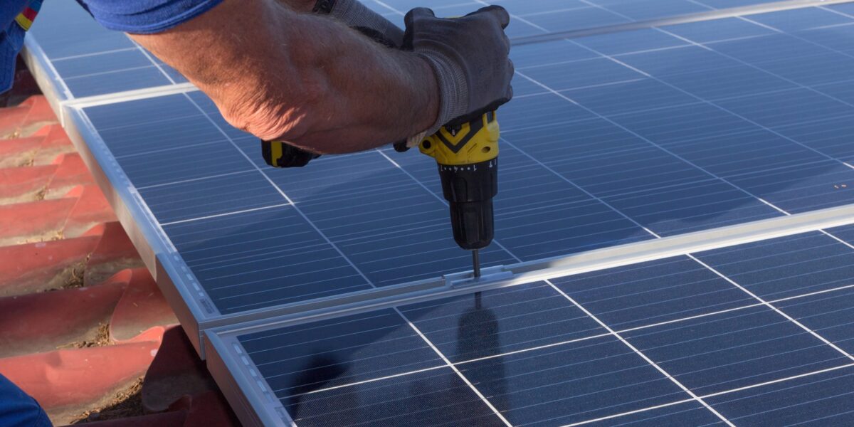 Montage eine Photovoltaik-Anlage