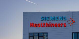 Aussenansicht eines Gebaeudes von Siemens Healthineers