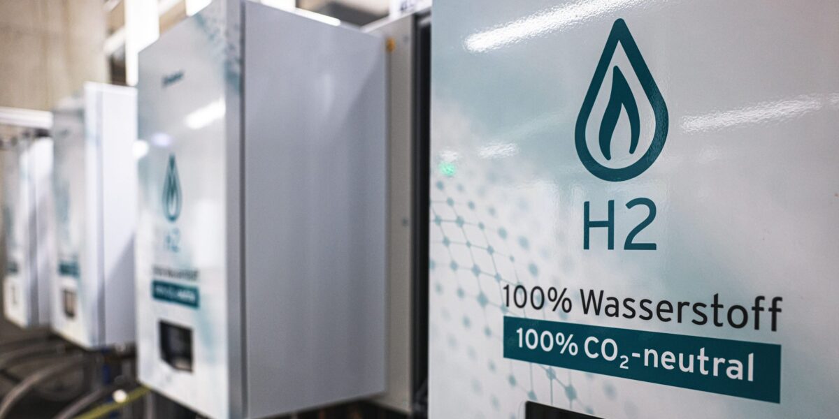 Wasserstoff-Heizgeräte laufen auf einem Prüfstand