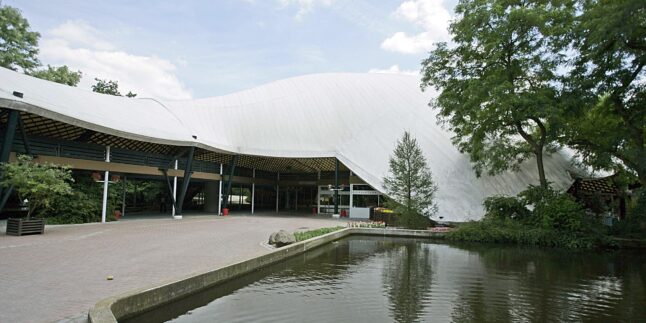 Multihalle Mannheim von außen