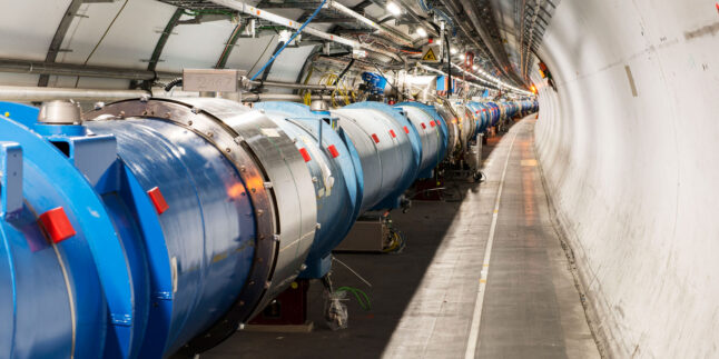 Tunnel des Large Hadron Collider am CERN