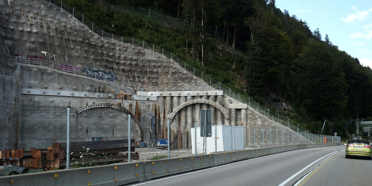 Südportal des Auerbergtunnels