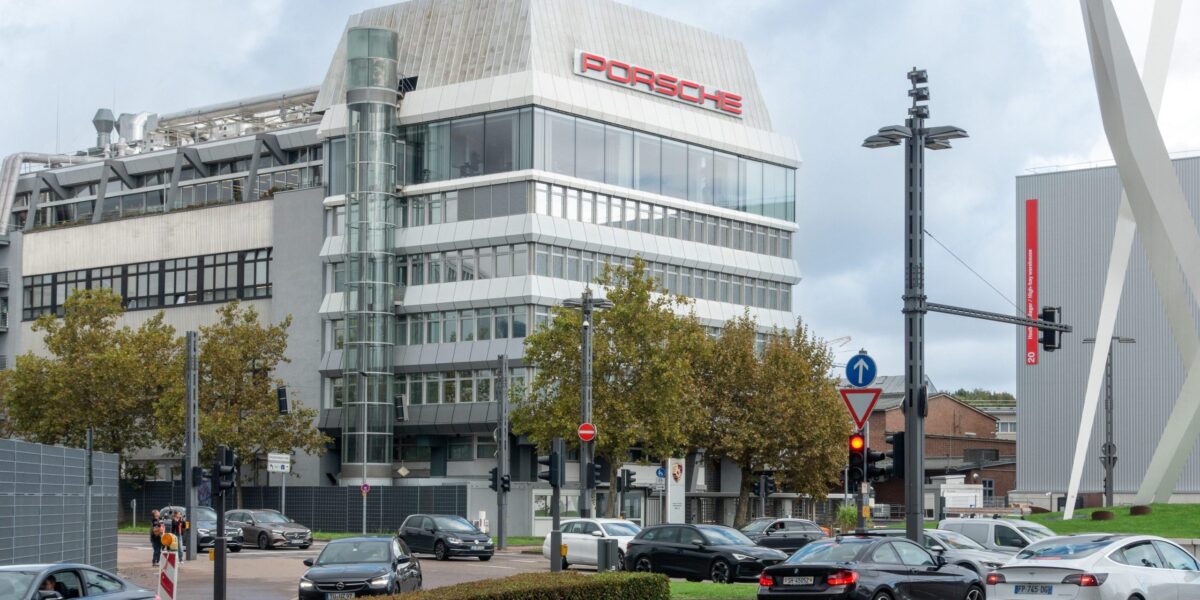 Porsche AG Konzernzentrale-Zuffenhausen Stuttgart