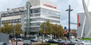 Porsche AG Konzernzentrale-Zuffenhausen Stuttgart