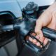 Auto wird betankt