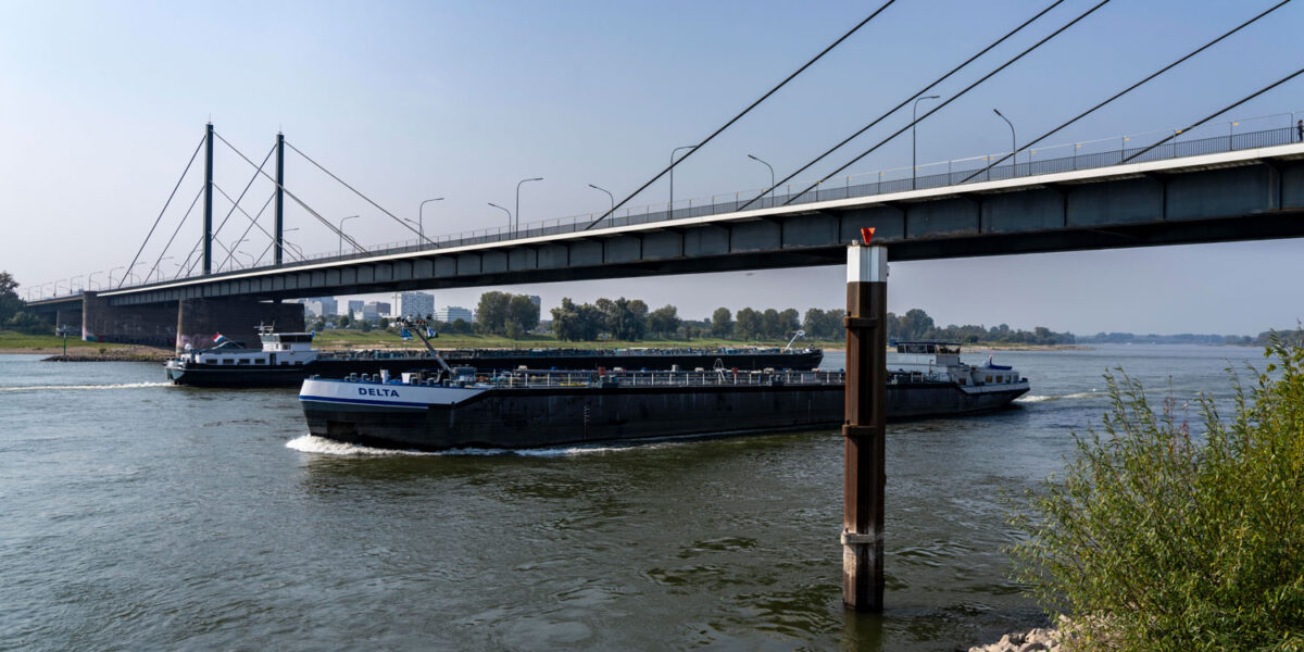 Düsseldorfer Theodor-Heuss-Brücke