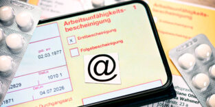 Smartphone mit Arbeitsunfähigkeitsbescheinigung