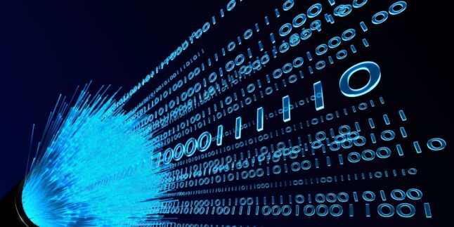 Übertragung von Bits und Bytes über Glasfasern (Symboldarstellung).
