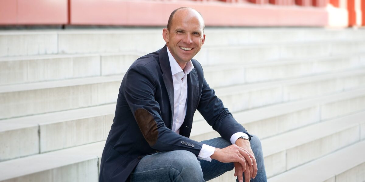 Prof. Dr. Michael Simon