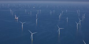 Offshore-Windpark aus Vogelperspektive