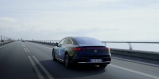 Mercedes testete eine neuartige Festkörperbatterie in einem EQS auf der Langstrecke