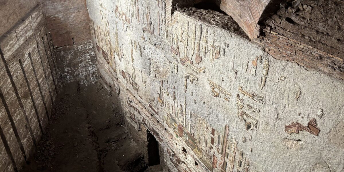 Das monumentale Wandmosaik unter den Trajansthermen