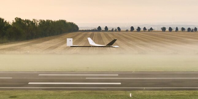 Das DLR-Solarflugzeug HAP-alpha hat seinen Erstflug geschafft